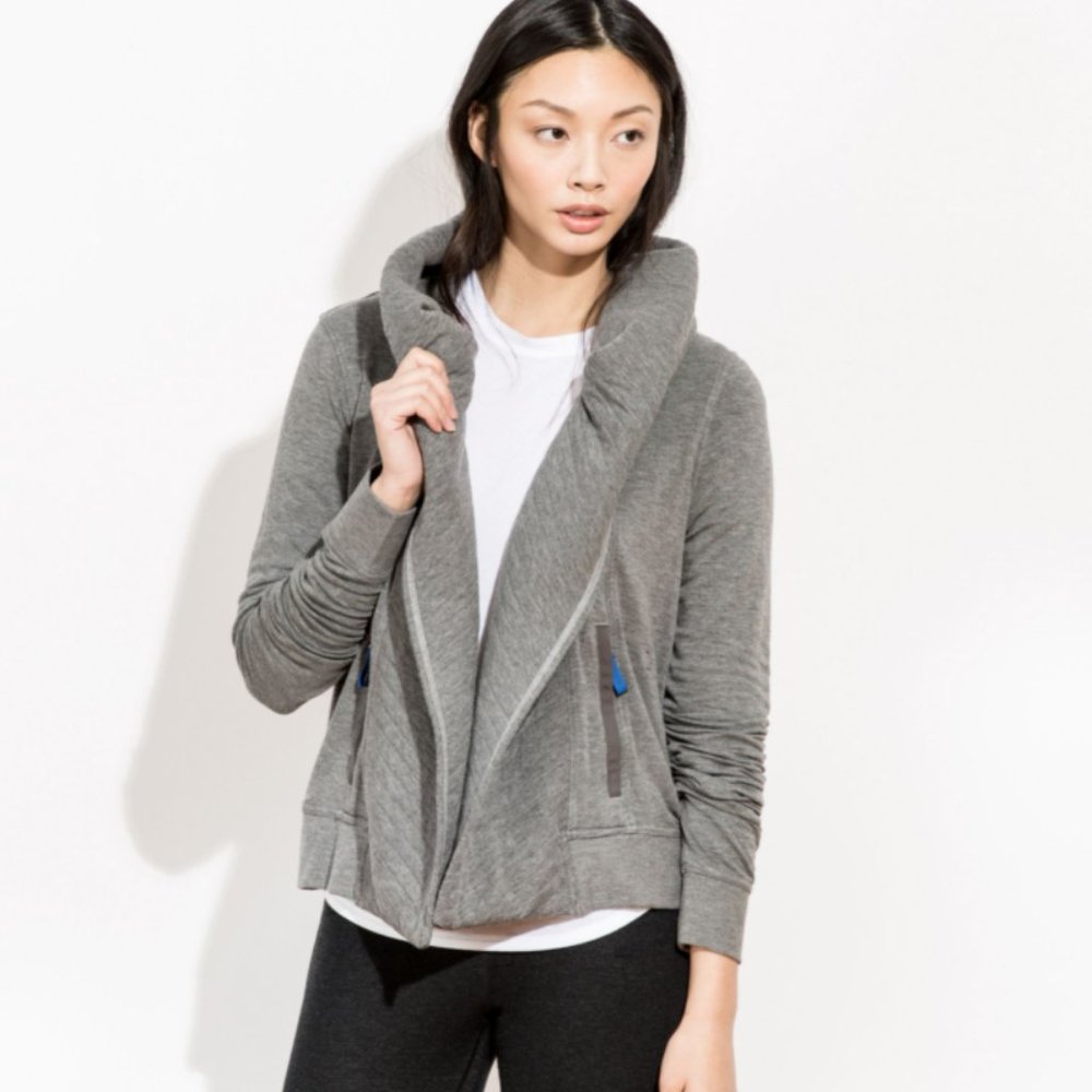 Kit and Ace Cashmere The Kit Wrap Black Small